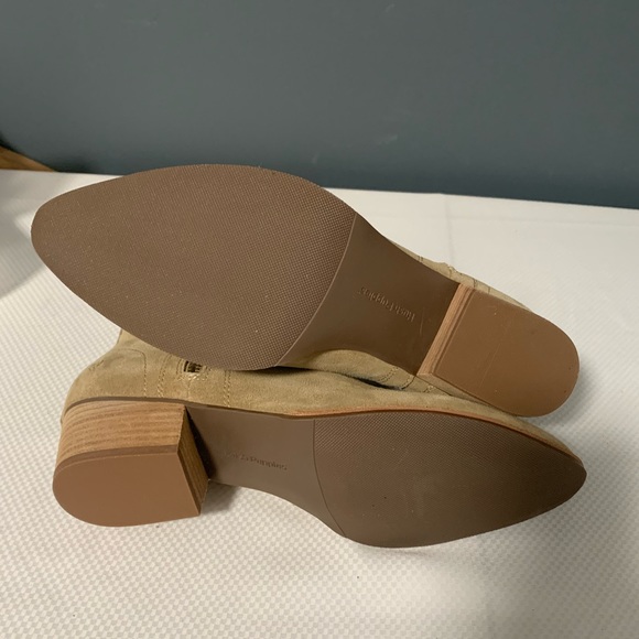 NEW HUSH PUPPIES Women's Sierra Tassel Boot Size: 8.5 - Picture 6 of 8